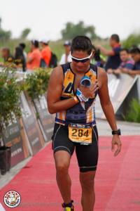 Heart salute at the finish